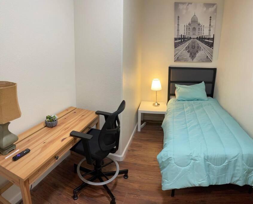 Brand New 2Br Cute Blue Led In North Fresno Leilighet Eksteriør bilde